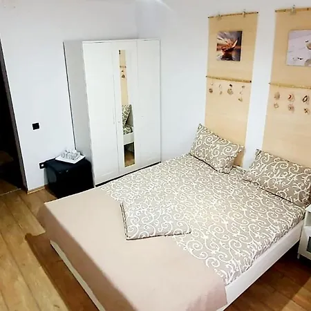 Raelma Guest house 3*