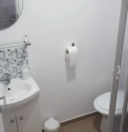 Raelma Guest house